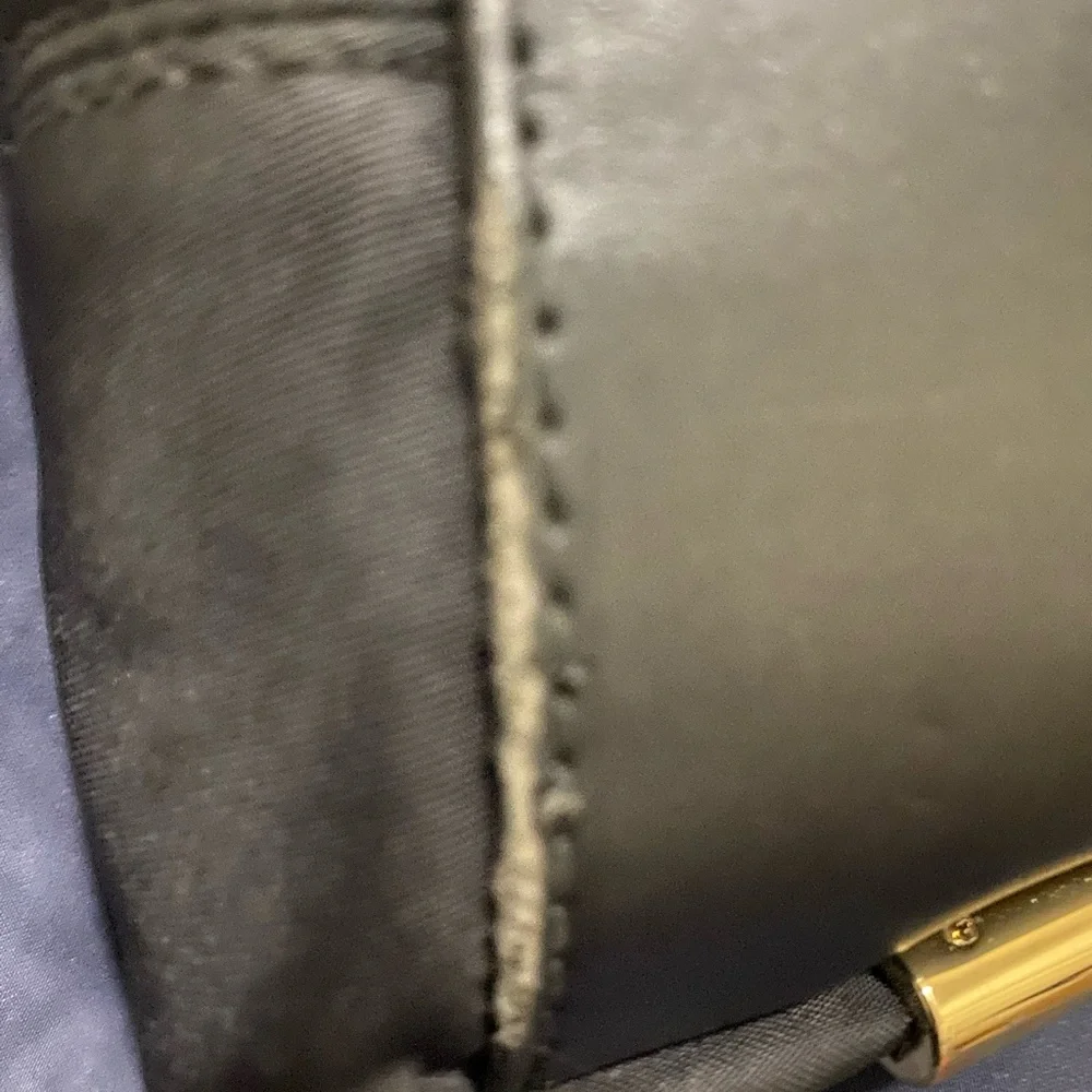 Vince Camuto Sleek Black Hobo Bag - Picture 7 of 13